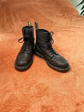 Dr. Martens